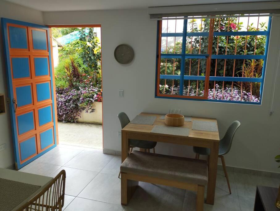 Apto Nuevo, Tranquilo,bonito,5 Min Plaza Principal Apartment *